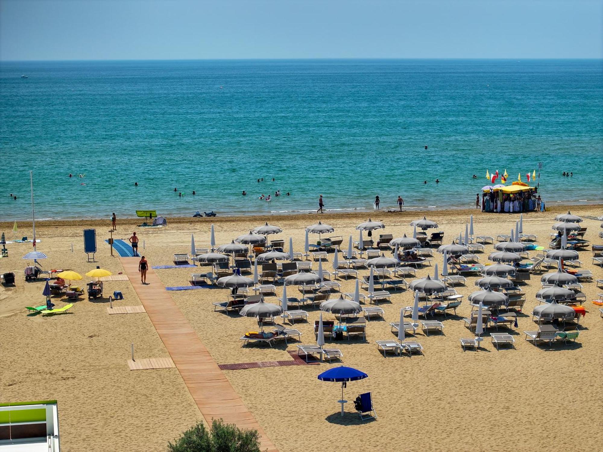 Il Tridente Hotel Bibione Zewnętrze zdjęcie