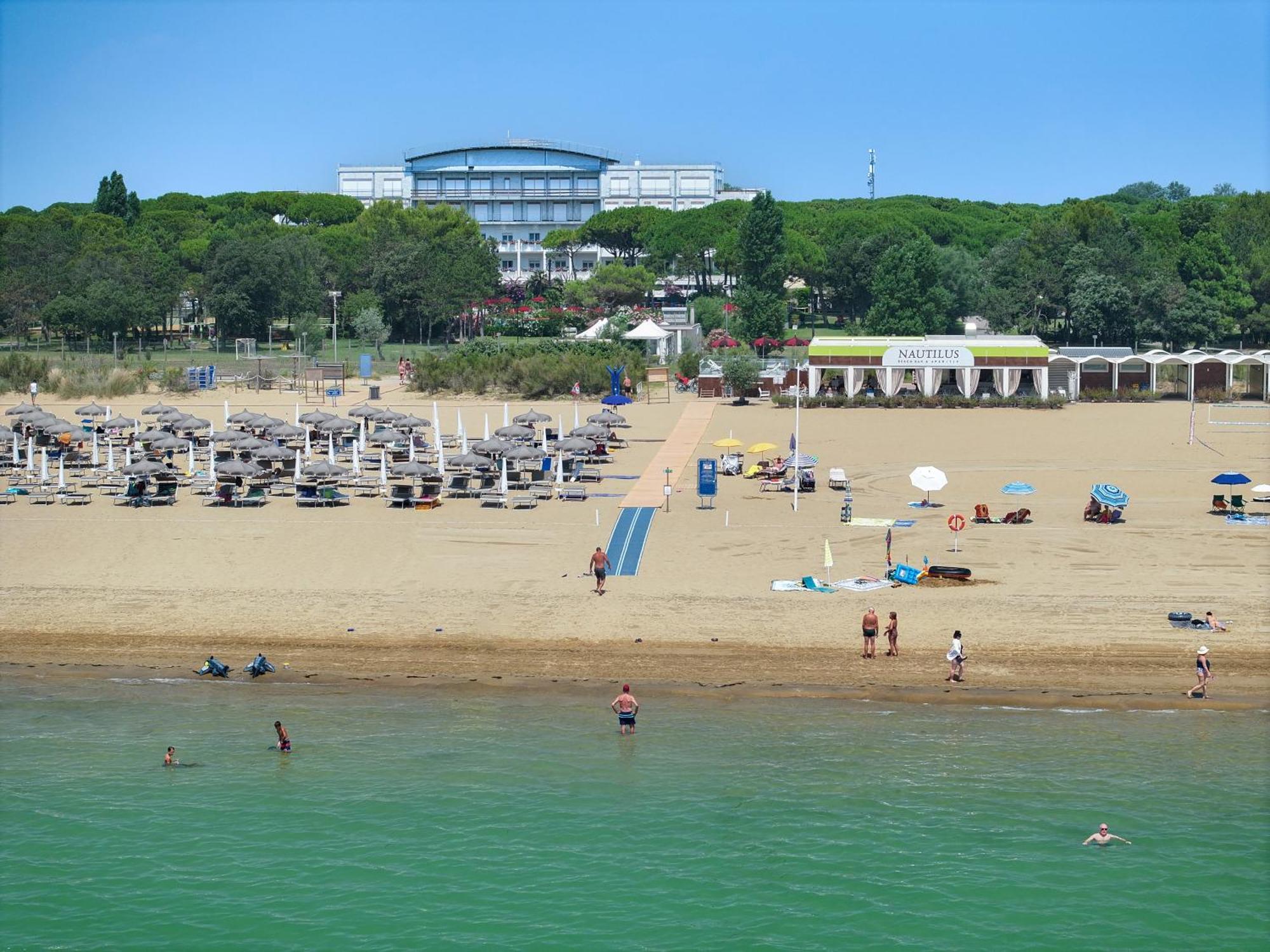 Il Tridente Hotel Bibione Zewnętrze zdjęcie
