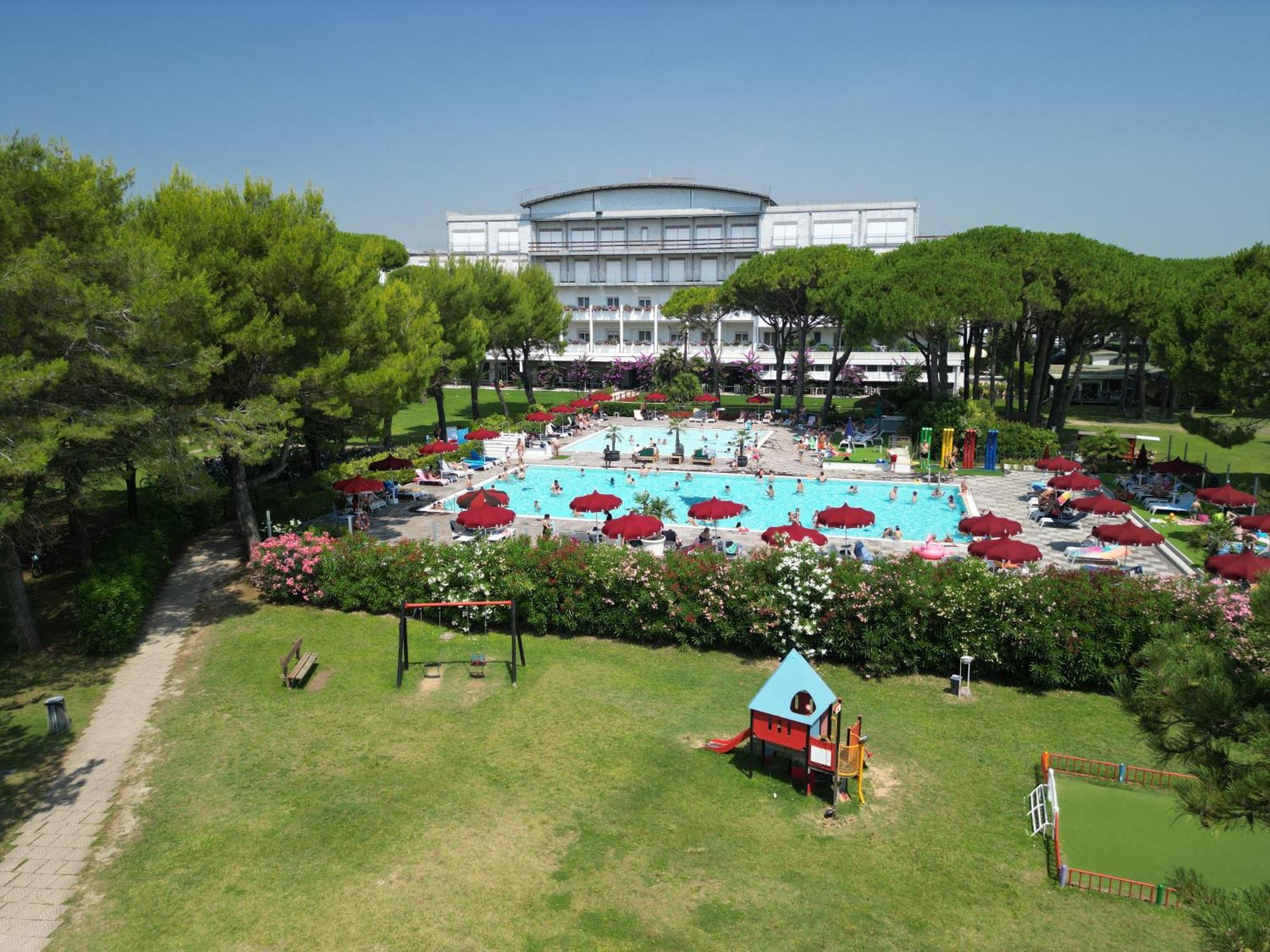 Il Tridente Hotel Bibione Zewnętrze zdjęcie